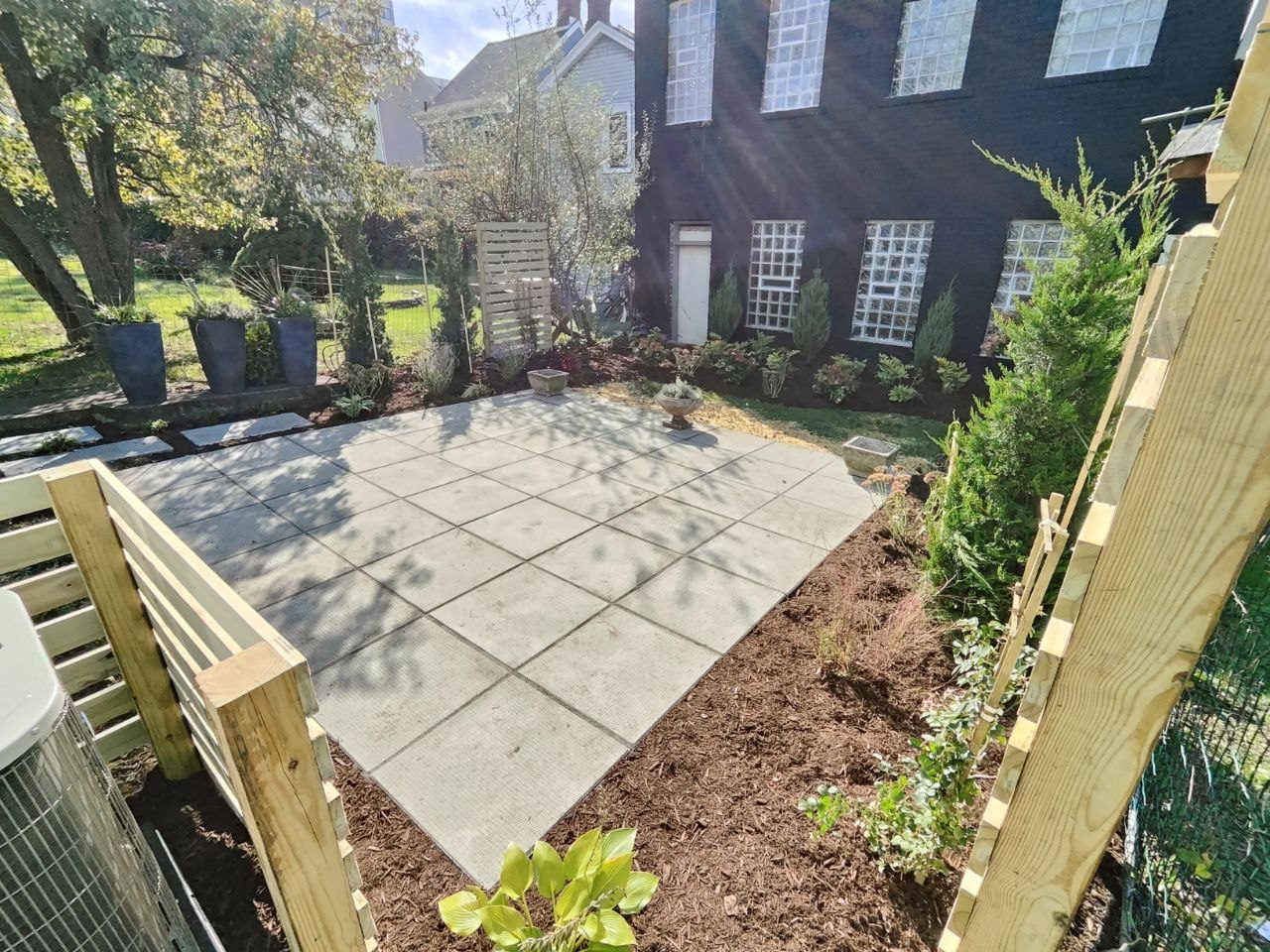 Mt. Washington garden — completed planting