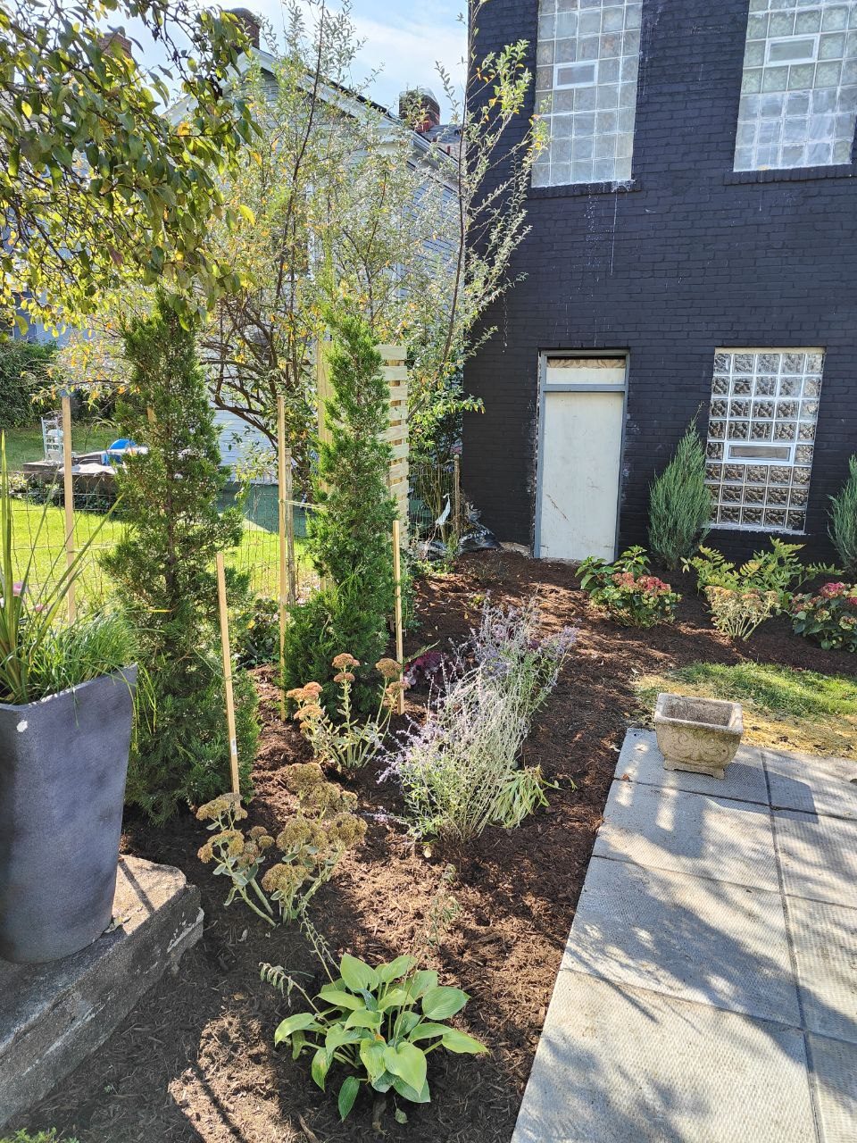 Mt. Washington garden — completed planting